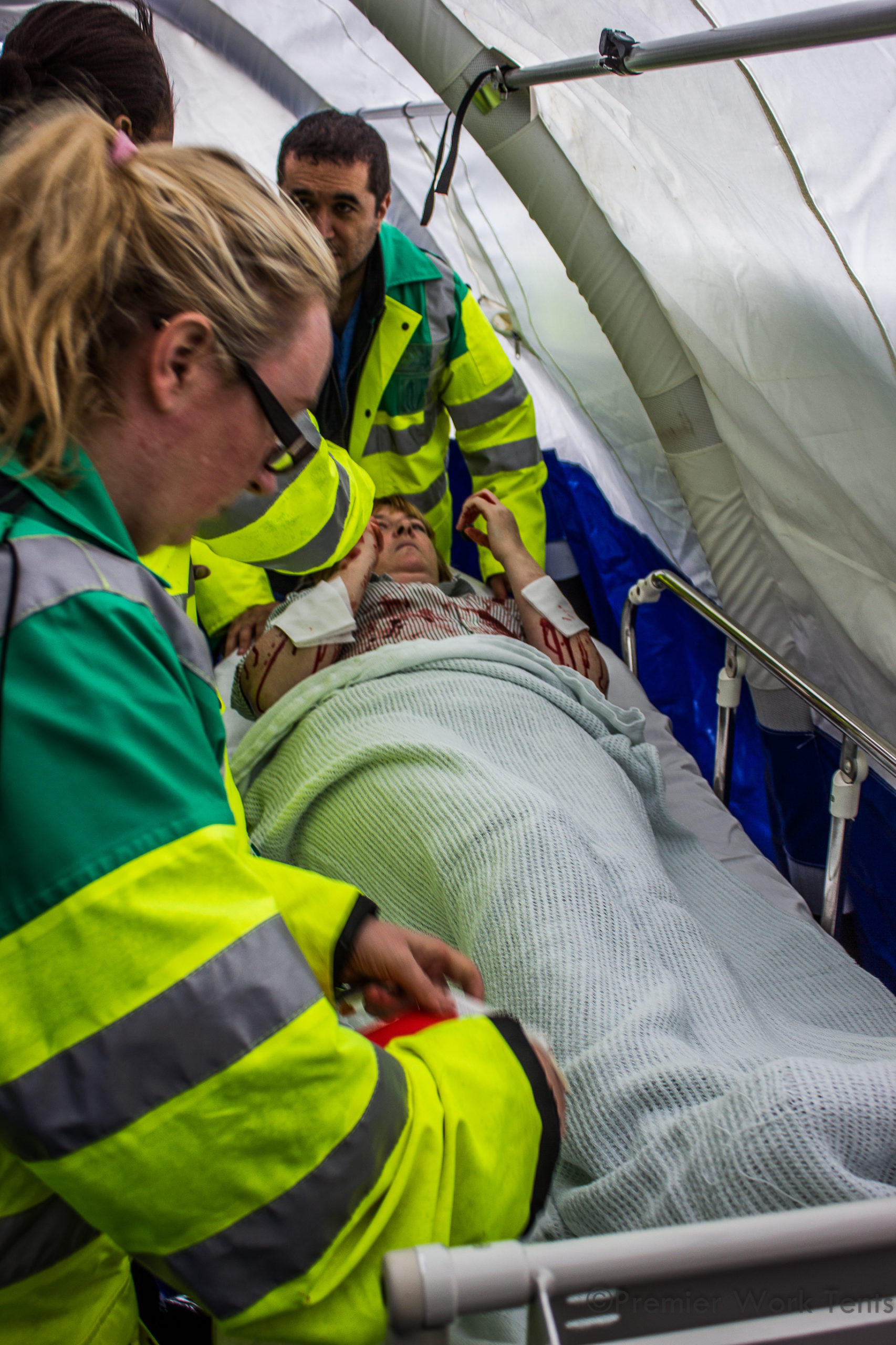 Professionele Triage en Quarantaine Tenten Karsten Tenten Professionele Triage en Quarantaine Tenten Karsten Tenten