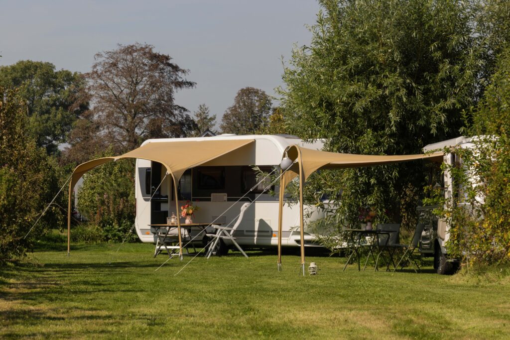 Karsten Touring luifels in klassiek beige