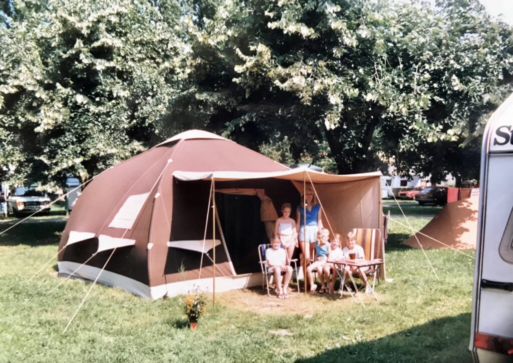 1629878412-2021-08-25-spil--1