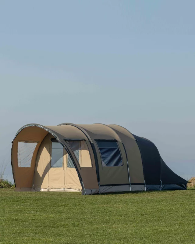 The Karsten Novia - Karsten Tenten